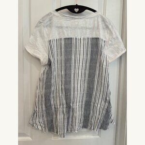 Anthropologie Little Yellow Button White Striped Back Tee | Size Small